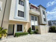 Brand‌ ‌New‌ ‌5-bedroom‌ ‌Duplex‌ ‌with‌ ‌Domestic‌ ‌Quarters‌