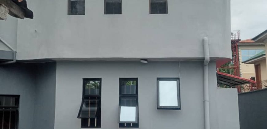 Serviced 3-Bedroom Maisonette