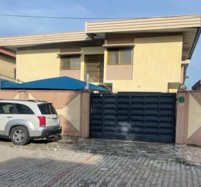 6-Bedroom Detached House With BQ in Festac Town, Lagos